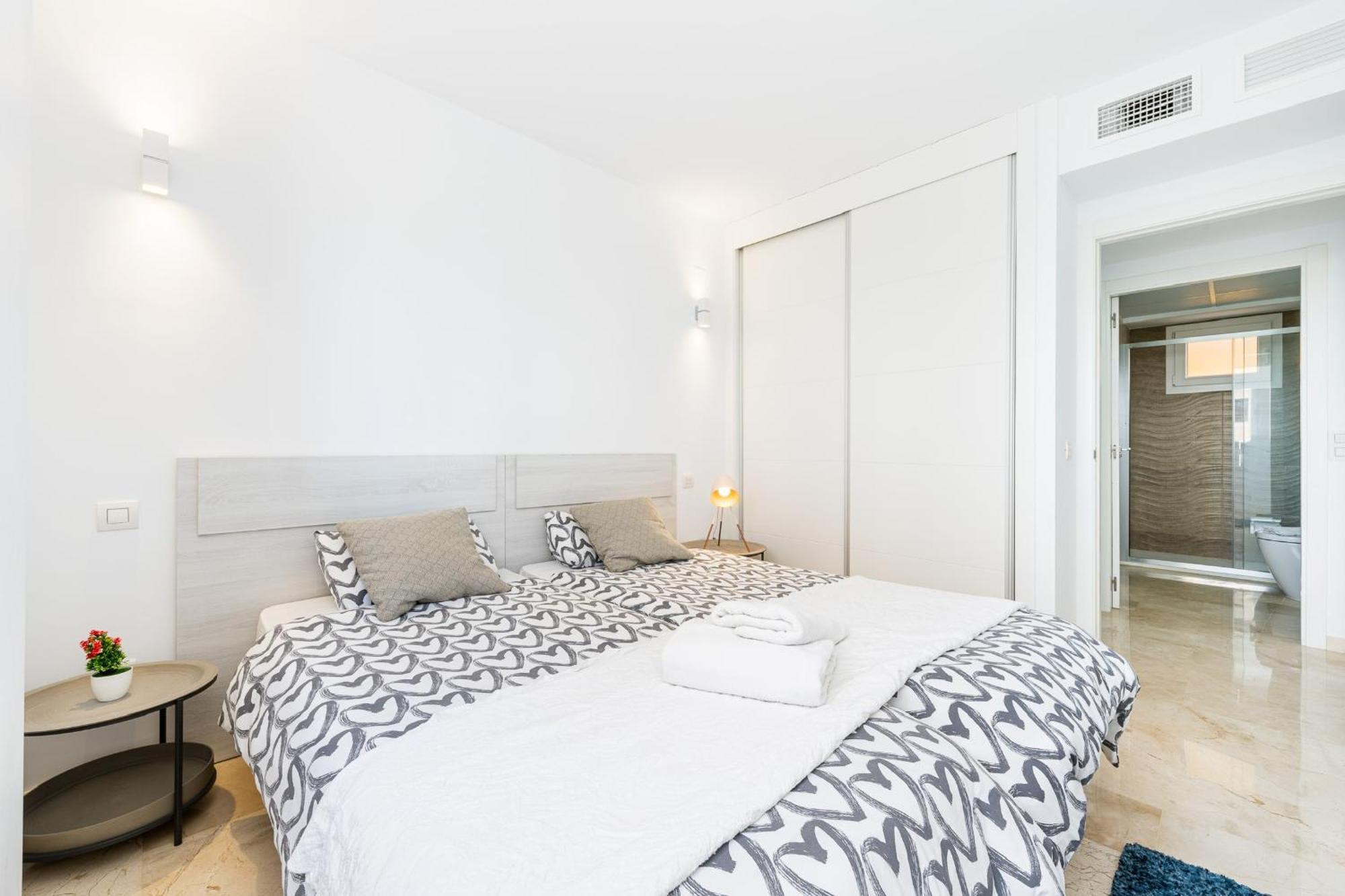 Tornado Apartamento Sunrise Torrevieja Extérieur photo